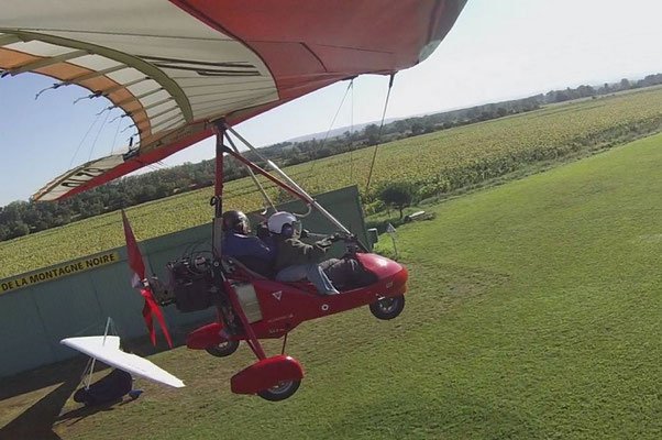 ULM Montagne Noire, baptême de l'air, sport extrême, sensations fortes, que faire à Dourgne, office de tourisme, que faire à Puylaurens, Tarn
