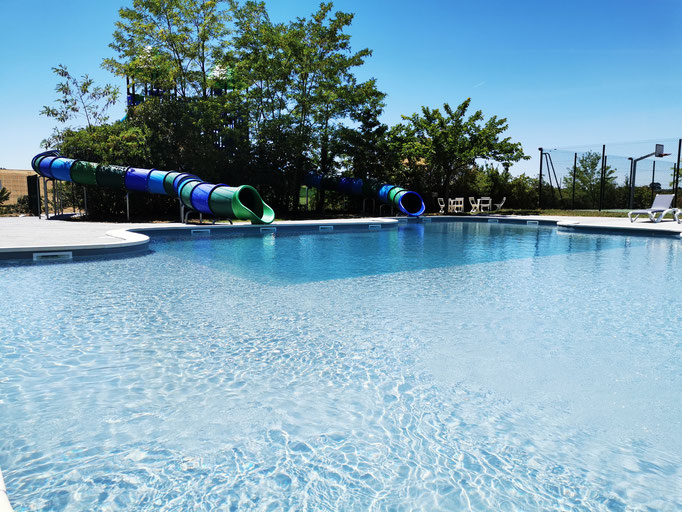 Parc aquatique, toboggans, piscines, Domaine du Koukano, jeux, Pays de Cocagne, village vacances, Terres d'Autan-Montagne Noire, office de tourisme, que faire à Puylaurens, que faire à Dourgne, activités nautiques en famille, Maurens-Scopont