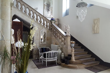 Hébergement insolite à Verdalle, Château Verdalle, dormir dans un château, Tarn, Pays de Cocagne, Terres d'Autan, office de tourisme, hébergement insolite proche de Toulouse, Montagne Noire