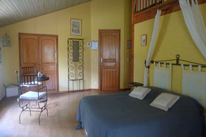 En Azémar, gite Dourgne, Montagne Noire, Tarn, Pays de Cocagne, Terres d'Autan, office de tourisme, gite proche de Toulouse 