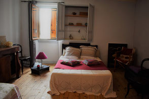 La Terrasse, gite Saint-Affrique-les-Montagnes, Tarn, Pays de Cocagne, Terres d'Autan, office de tourisme, gite proche de Toulouse , Montagne Noire