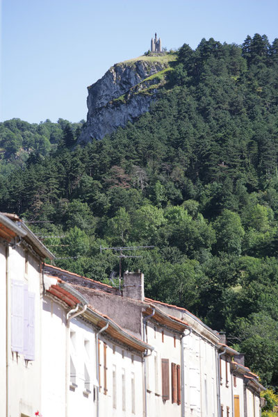 Montagne Noire, randonnées, La Capelette, Terres d'Autan, village gourmand, statue Saint-Stapin, Baylou, Abbayes d'En Calcat, retraite spirituelle, que voir à Puylaurens, que voir à Dourgne