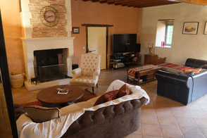 Hébergement de groupe à Lacroisille, Le Myrobolan, Tarn, Pays de Cocagne, Terres d'Autan, office de tourisme, hébergement de groupe proche de Toulouse, gite de groupe proche Toulouse, Albi